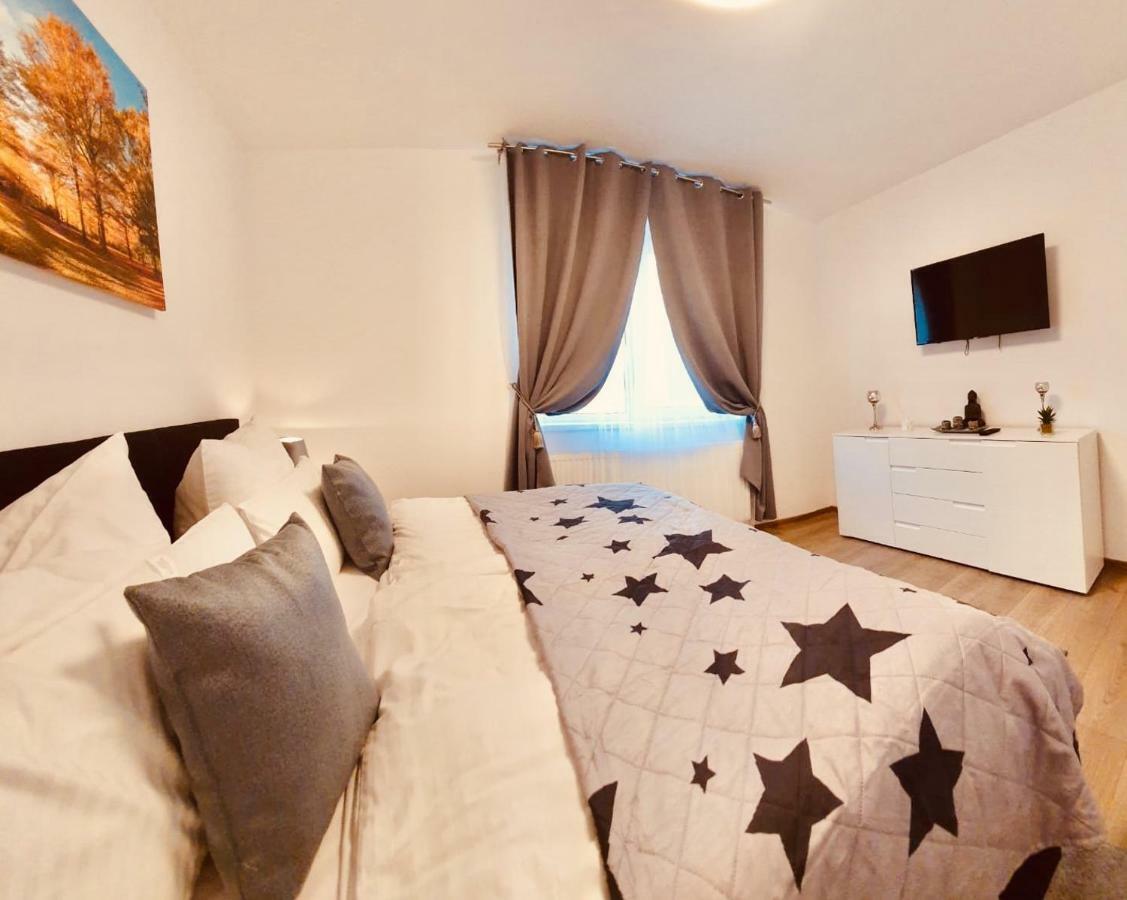 Apartament Comfort Primaverii Rîşnov Ngoại thất bức ảnh