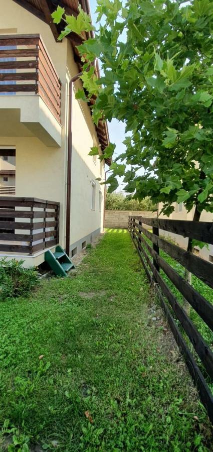 Apartament Comfort Primaverii Rîşnov Ngoại thất bức ảnh